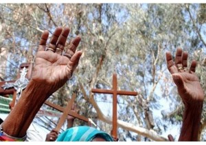 Villaggio attaccato dagli estremisti indù: cristiani in fuga